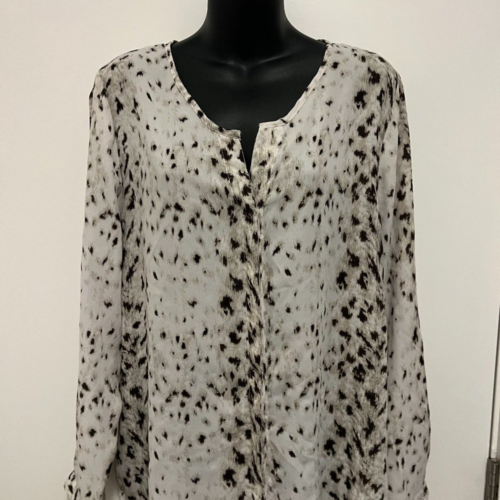 XL - Violet & Claire blouse